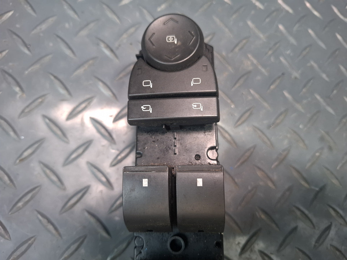 2008-2009 Hummer H2 Front Left Side Door Power Master Window Mirror Switch