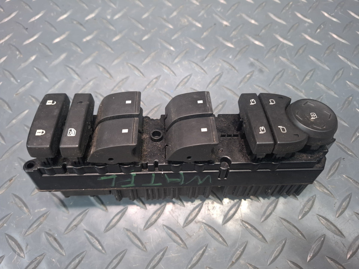 2008-2009 Hummer H2 Front Left Side Door Power Master Window Mirror Switch