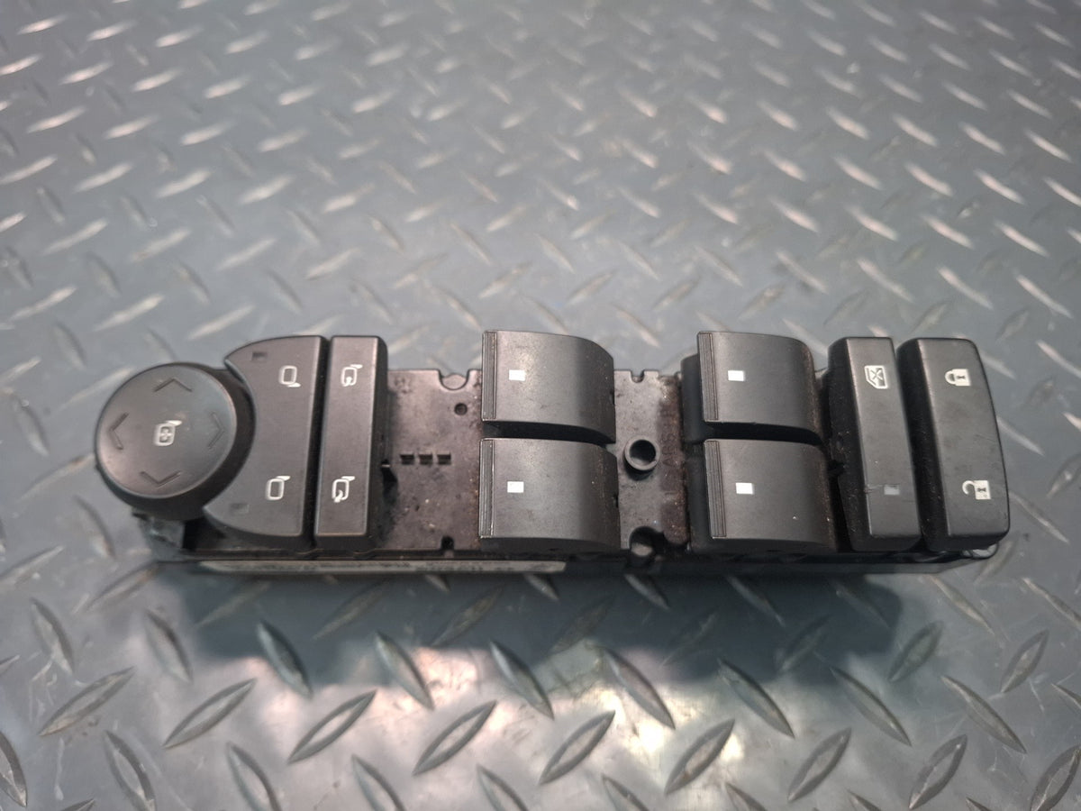 2008-2009 Hummer H2 Front Left Side Door Power Master Window Mirror Switch