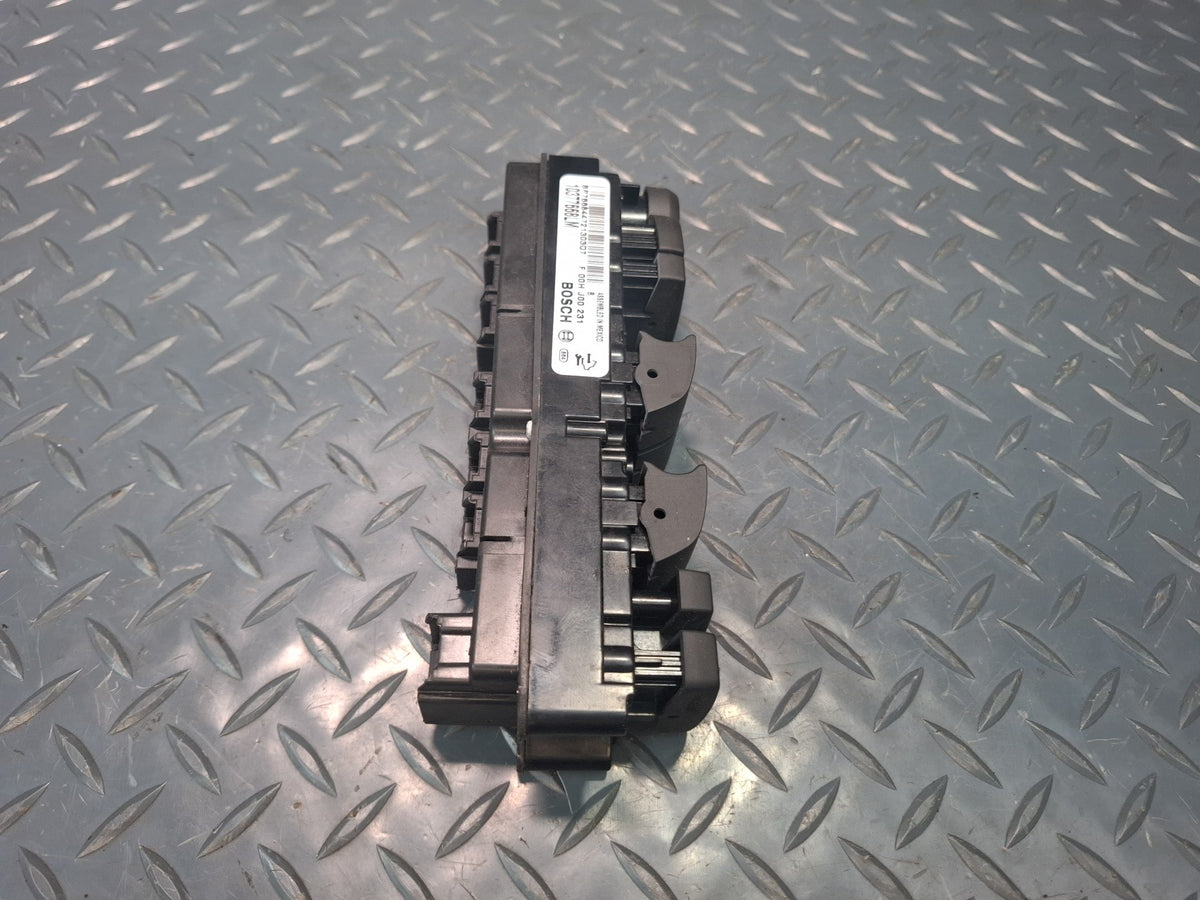 2008-2009 Hummer H2 Front Left Side Door Power Master Window Mirror Switch