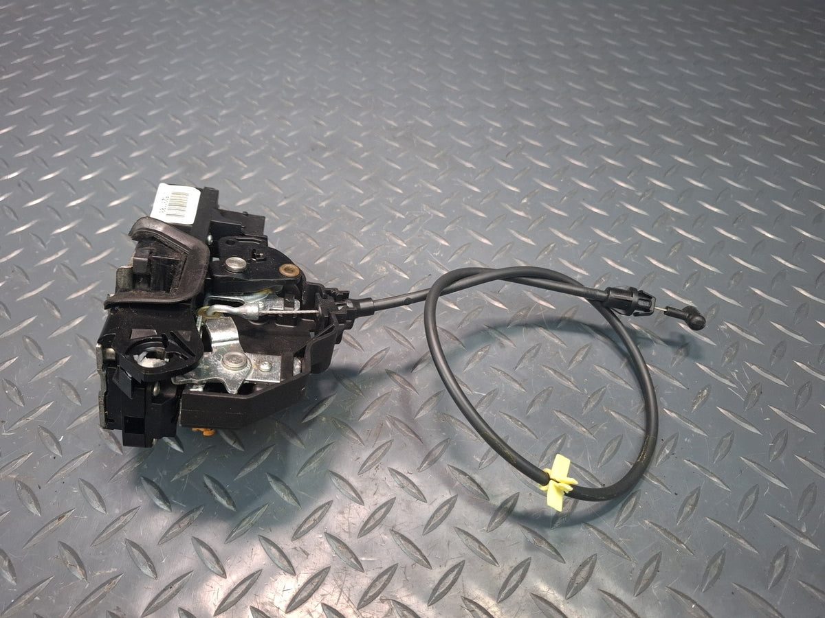2008-2009 Hummer H2 Front Left Driver Side Door Lock Latch Actuator