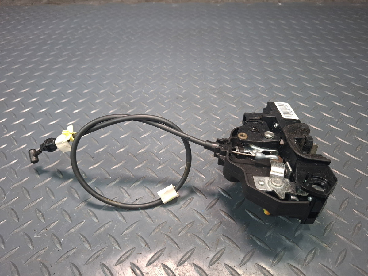 2008-2009 Hummer H2 Front Right Passenger Side Door Lock Latch Actuator