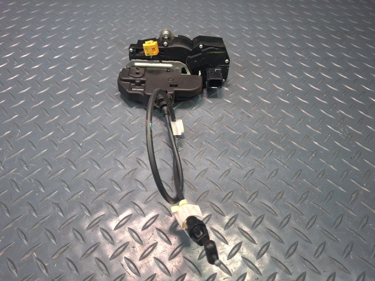 2008-2009 Hummer H2 Front Right Passenger Side Door Lock Latch Actuator