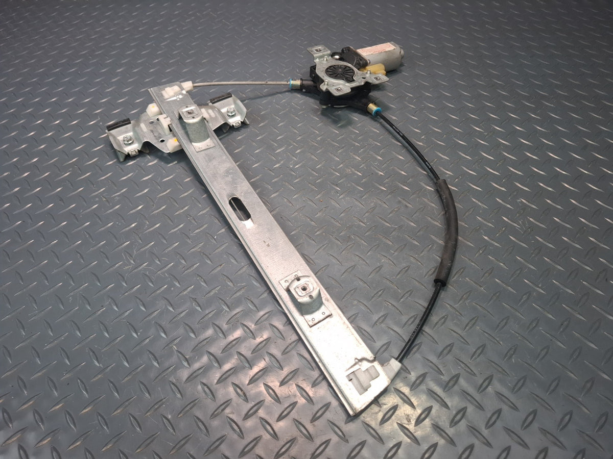 2003-2009 Hummer H2 Rear Left Side Door Window Regulator w Motor