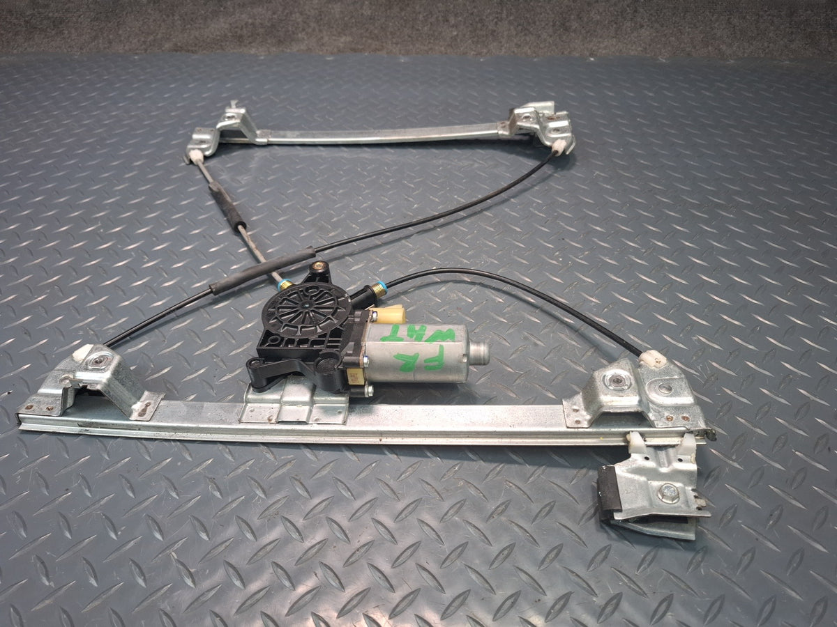 2003-2009 Hummer H2 Front Right Side Door Window Regulator W/ Motor