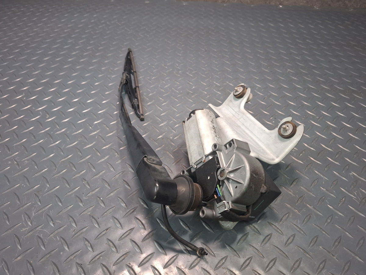 2008-2009 Hummer H2 Rear Trunk Lid Tailgate Liftgate Wiper Arm W/ Motor