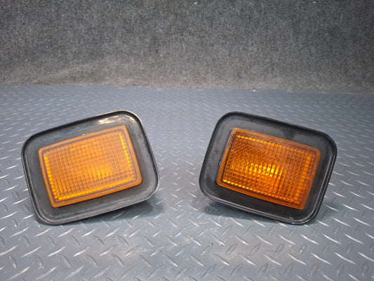 2003-2009 Hummer H2 Front Left & Right Turn Signal Parking Light Lamp Set of 2