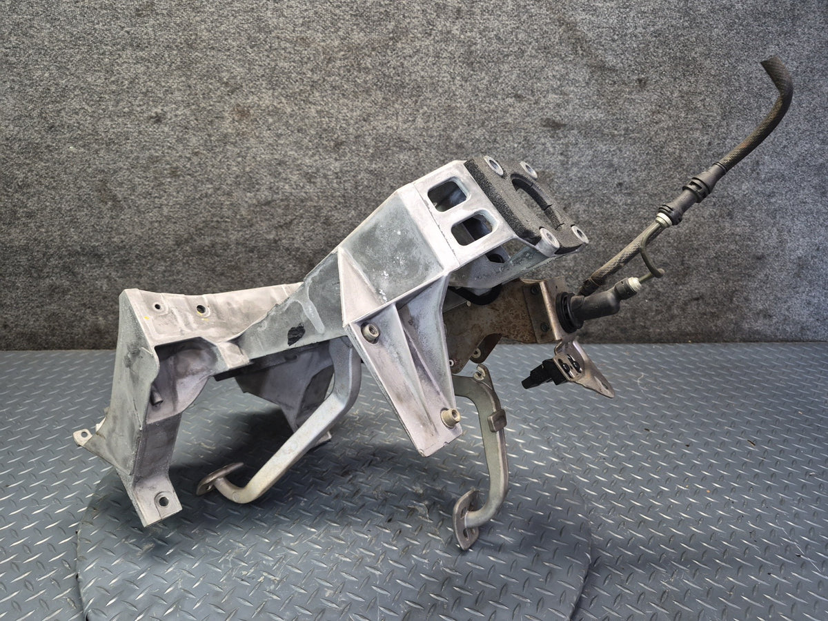 05-08 Chevrolet Corvette C6 Clutch & Brake Pedal w Bracket OEM
