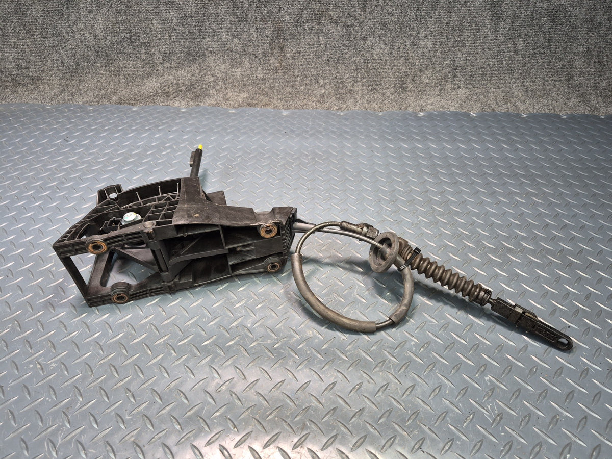 2008-2009 Hummer H2 A/T Automatic Transmission Gear Shifter Selector