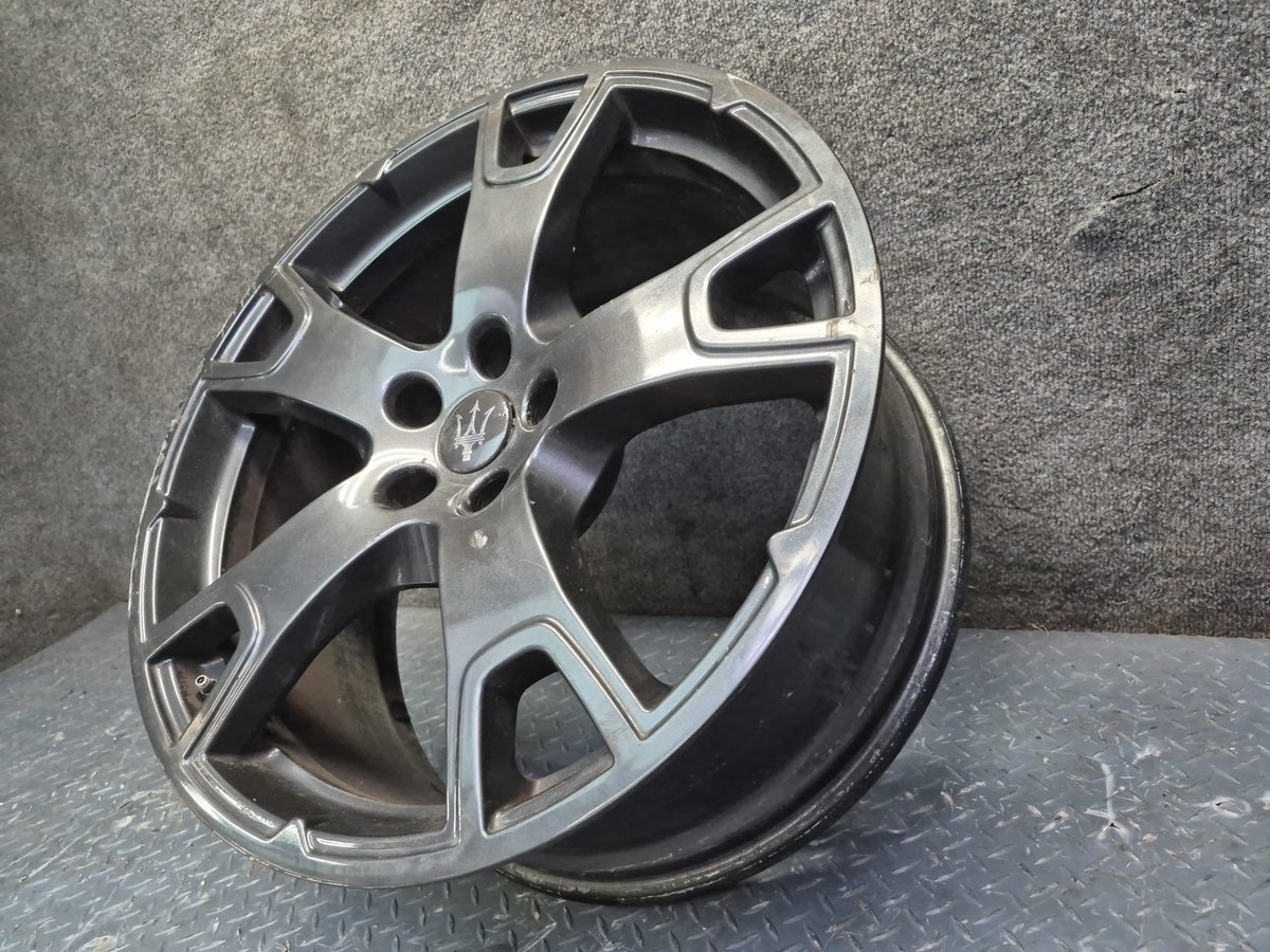 2017-2020 Maserati Levante M161 Alloy R20" Whel Rim 20x9J ET40.5 670044701