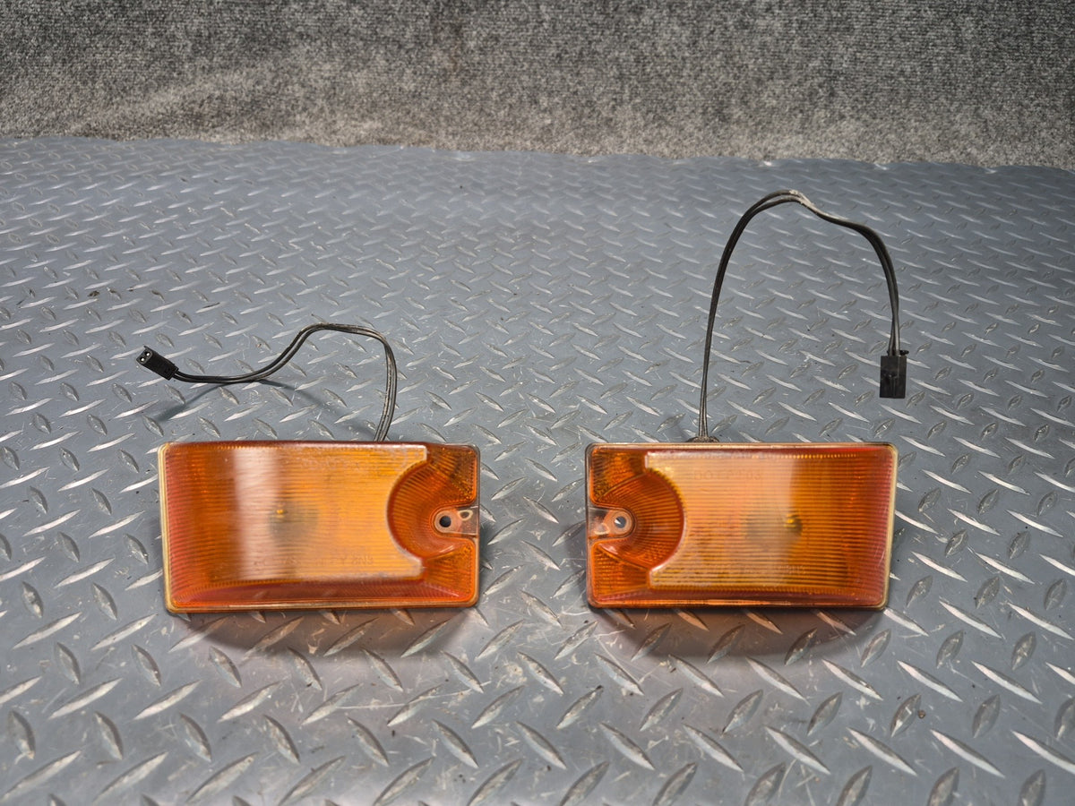 2003-2009 Hummer H2 Front Left & Right Roof Clearance Marker Light Lamp Set of 2