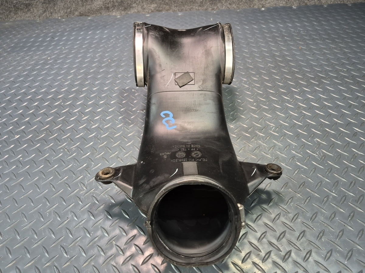 05-09 Chevrolet Corvette C6 Air Intake Duct Tube Line 15214584 OEM