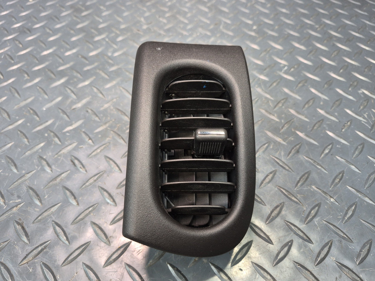 05-13 Chevrolet Corvette C6 Dash Front Right A/C Air Vent Grille 10323198 OEM