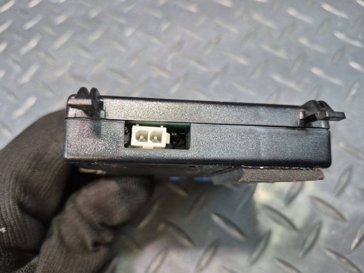 05-13 Chevrolet Corvette C6 Right Radio Antenna Module 10321831 OEM
