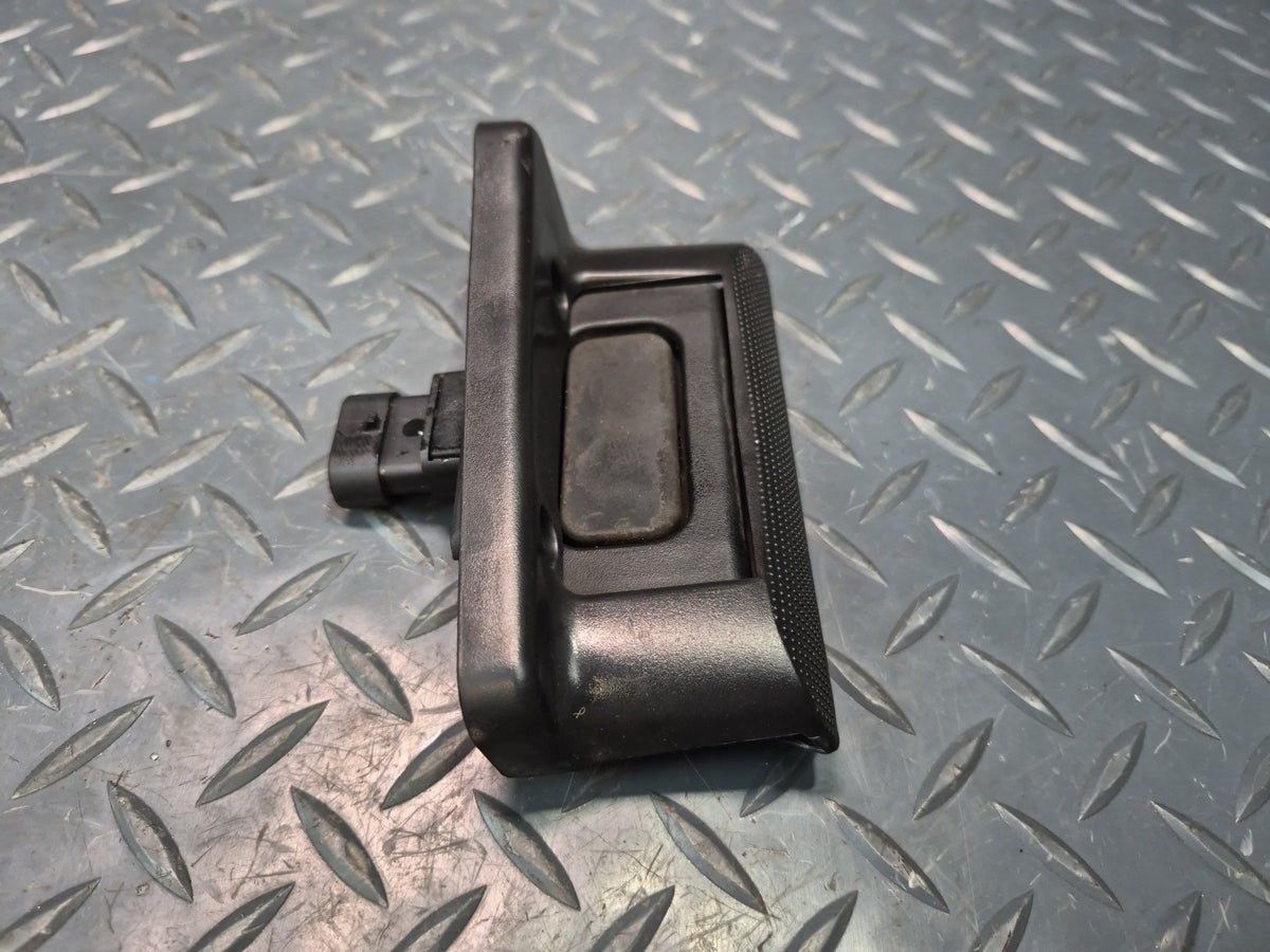 05-13 Chevrolet Corvette C6 Right Door Lock Latch Exterior Release Switch OEM