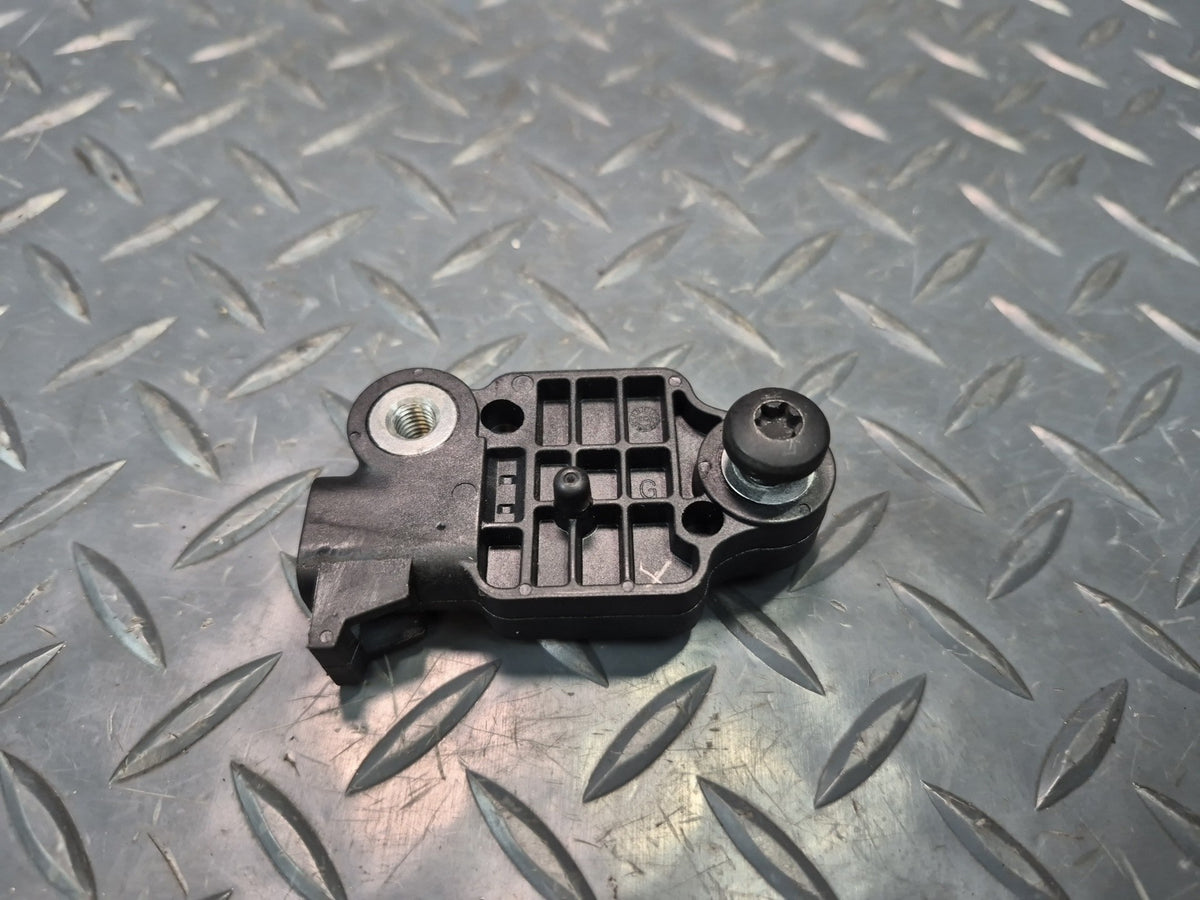 14-19 CHEVROLET CORVETTE C7 SIDE SRS AIRBAG SENSOR OEM