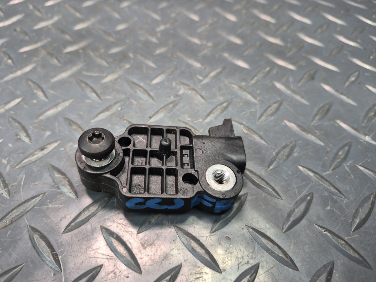 14-19 CHEVROLET CORVETTE C7 SIDE SRS AIRBAG SENSOR OEM