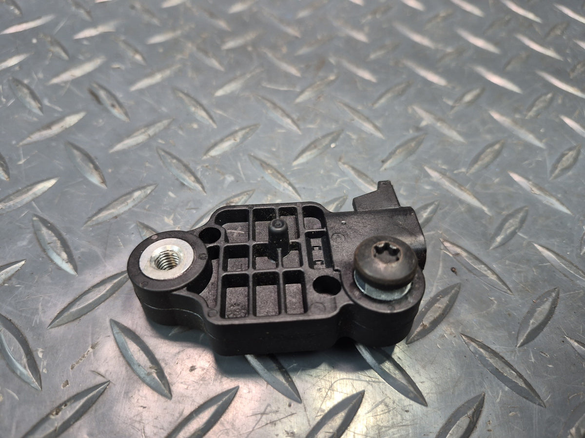 14-19 CHEVROLET CORVETTE C7 SIDE SRS AIRBAG SENSOR OEM