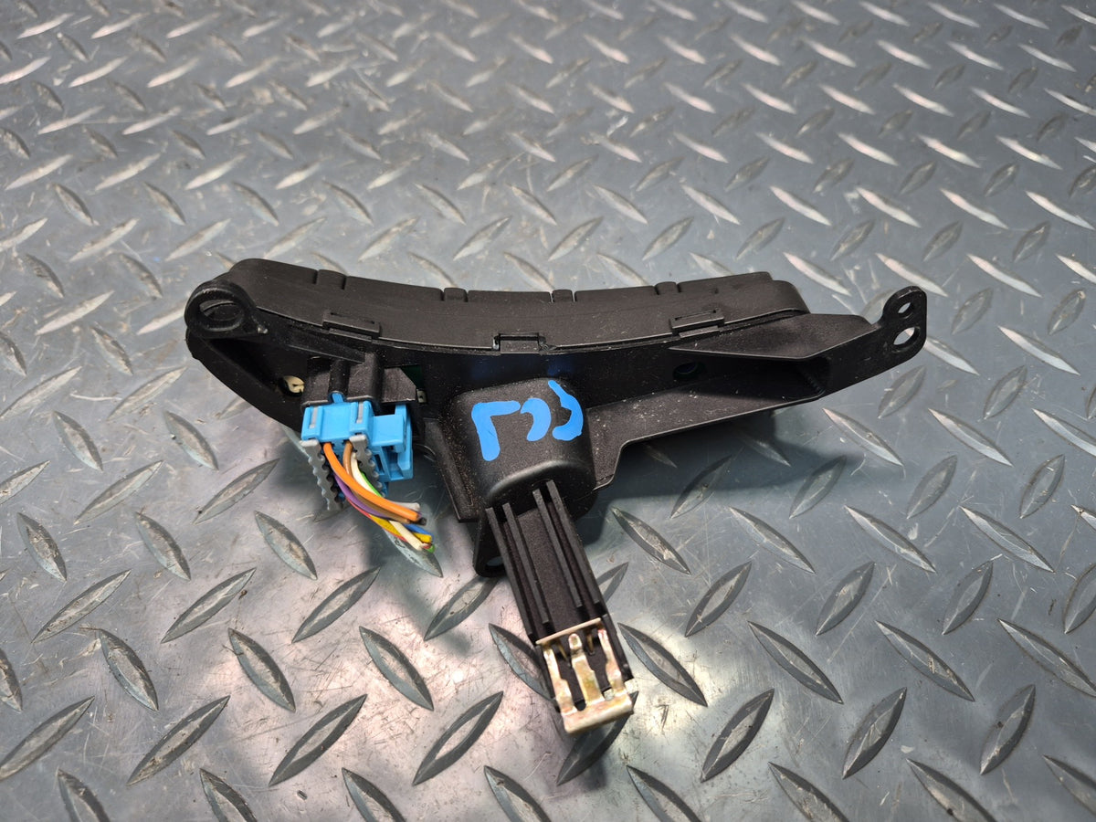 05-13 Chevrolet Corvette C6 Front Right Head UP Display Switch 10363918 OEM