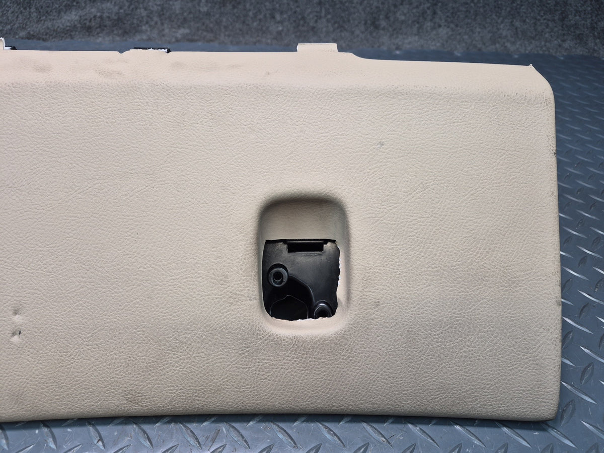 05-08 Chevrolet Corvette C6 Dash Glove Box Compartment Storage Damaged
