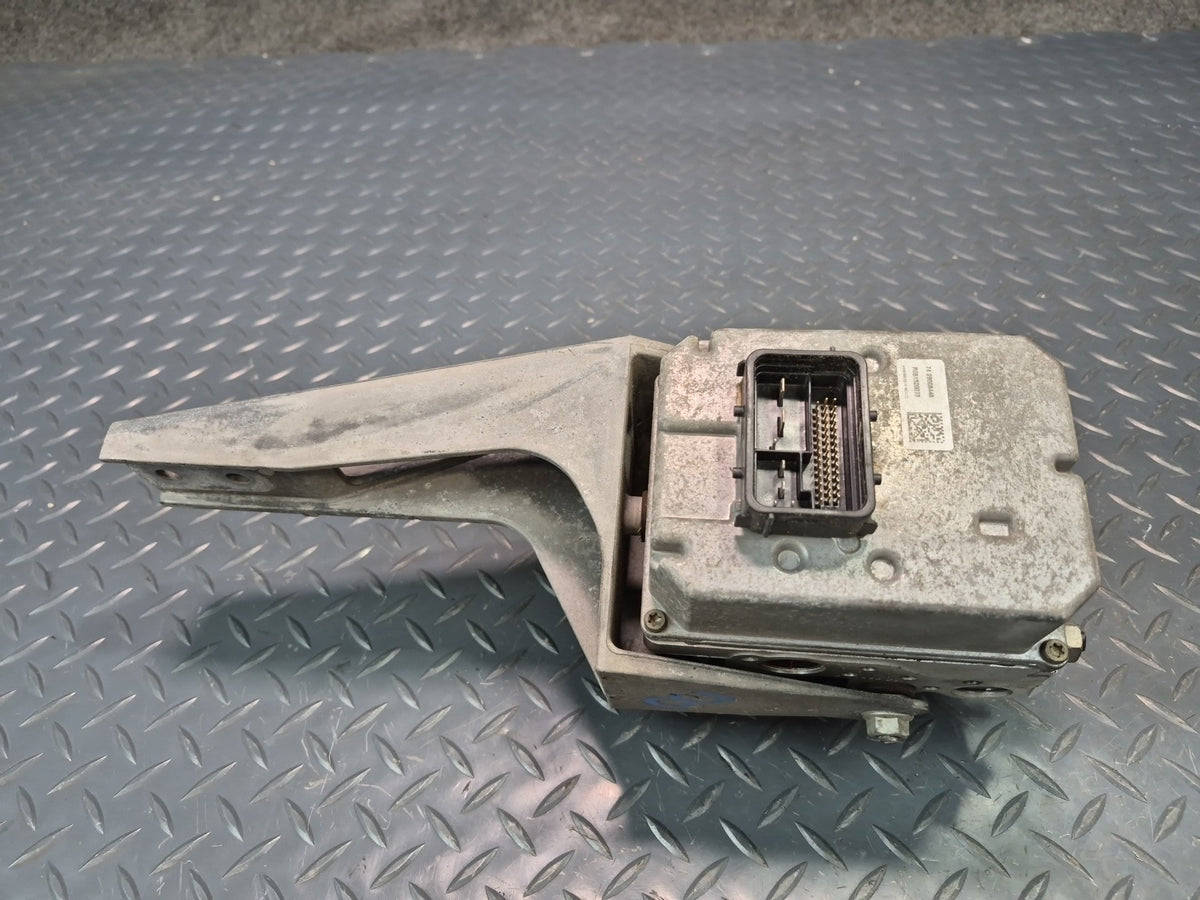 05-08 Chevrolet Corvette C6 Anti Lock Brake ABS Pump Module w Bracket OEM
