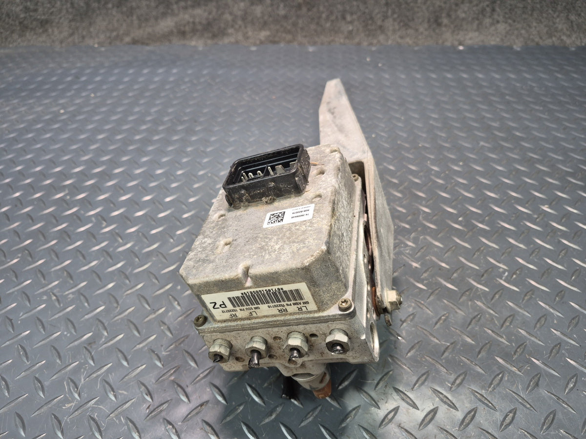 05-08 Chevrolet Corvette C6 Anti Lock Brake ABS Pump Module w Bracket OEM