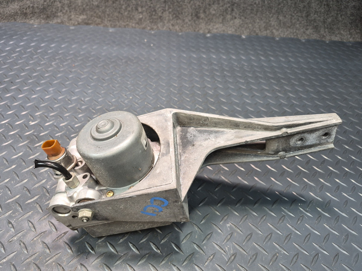 05-08 Chevrolet Corvette C6 Anti Lock Brake ABS Pump Module w Bracket OEM