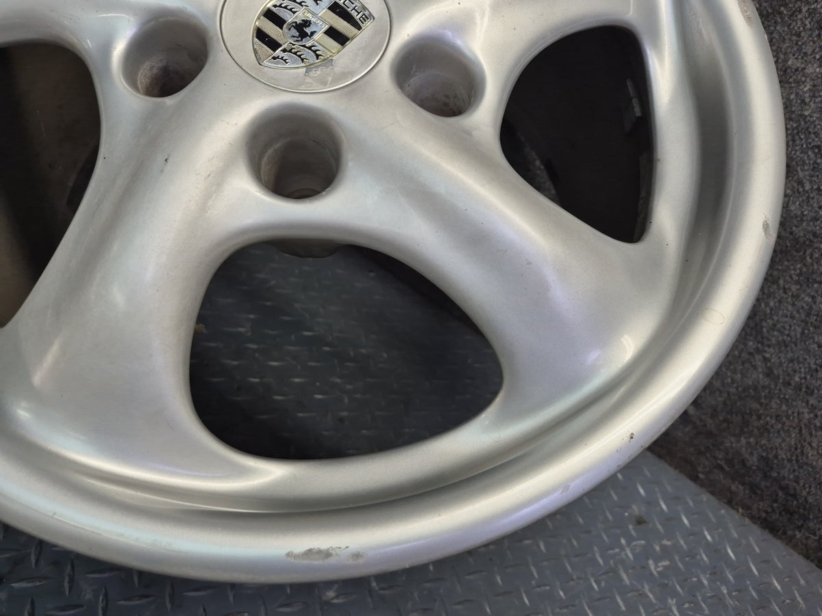 1999-2004 Porsche 911 996 Rear Alloy R17" Wheel Rim 17x9 ET55 99636212800