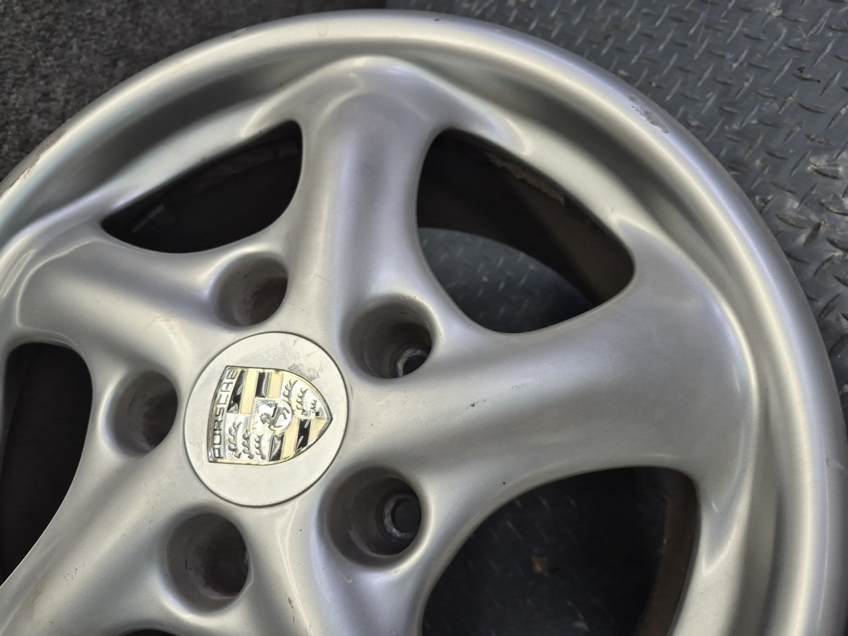 1999-2004 Porsche 911 996 Rear Alloy R17" Wheel Rim 17x9 ET55 99636212800