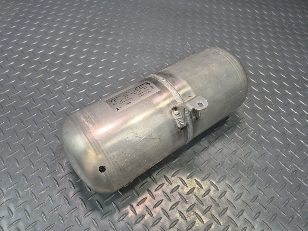 2008-2010 Porsche Cayenne 957 Air Suspension Pressure Tank Accumulator