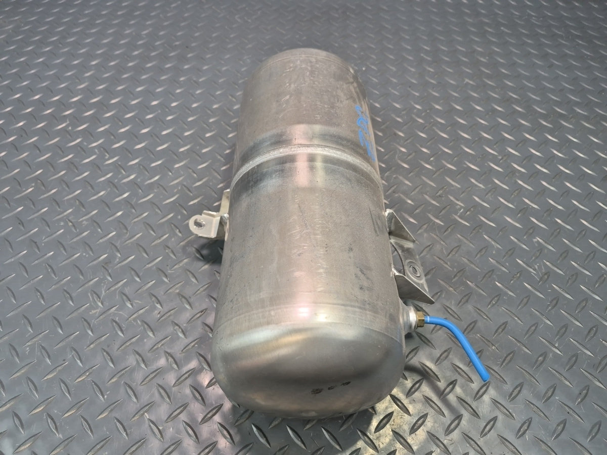 2008-2010 Porsche Cayenne 957 Air Suspension Pressure Tank Accumulator