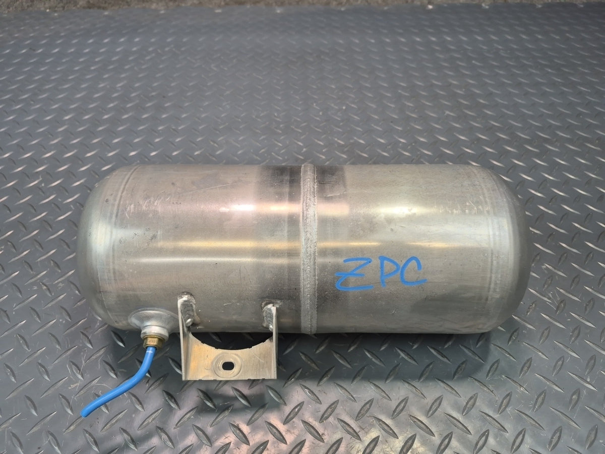 2008-2010 Porsche Cayenne 957 Air Suspension Pressure Tank Accumulator