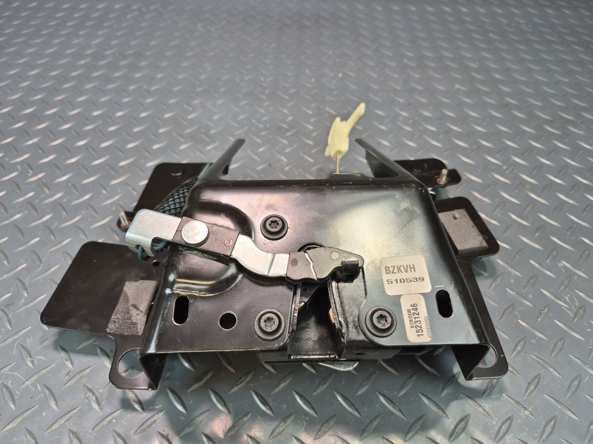 05-08 Chevrolet Corvette C6 Convertible Rear Trunk Lid Open Release Latch OEM
