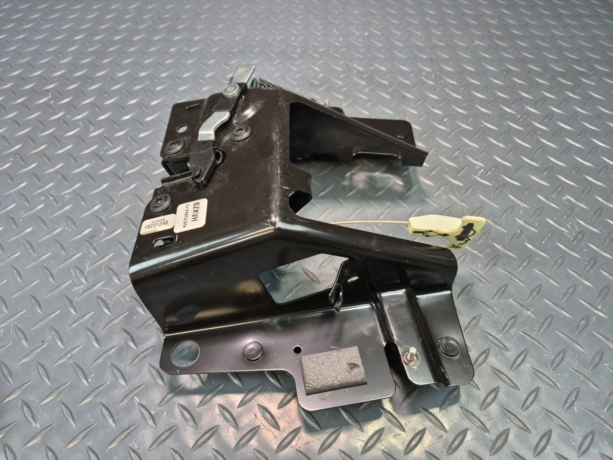 05-08 Chevrolet Corvette C6 Convertible Rear Trunk Lid Open Release Latch OEM