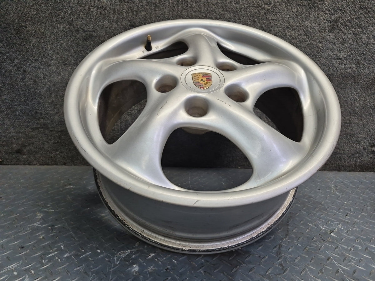 1999-2004 Porsche 911 996 Front Alloy R17" Wheel Rim 17x7 ET55 99636212400
