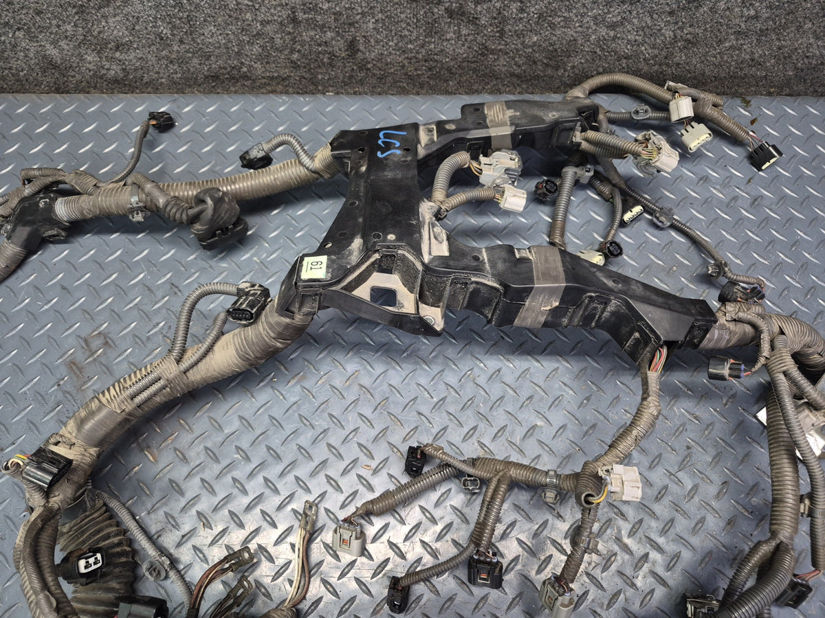 2010 Lexus UVF46L LS600h 2URFSE Hybrid Engine Motor Wire Wiring Harness OEM