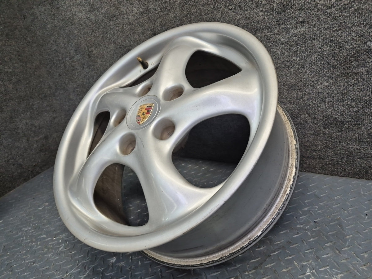 1999-2004 Porsche 911 996 Front Alloy R17" Wheel Rim 17x7 ET55 99636212400