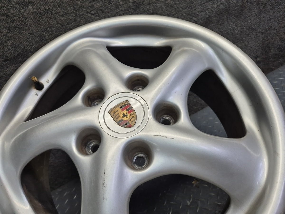 1999-2004 Porsche 911 996 Front Alloy R17" Wheel Rim 17x7 ET55 99636212400