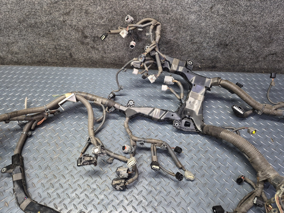 2010 Lexus UVF46L LS600h 2URFSE Hybrid Engine Motor Wire Wiring Harness OEM