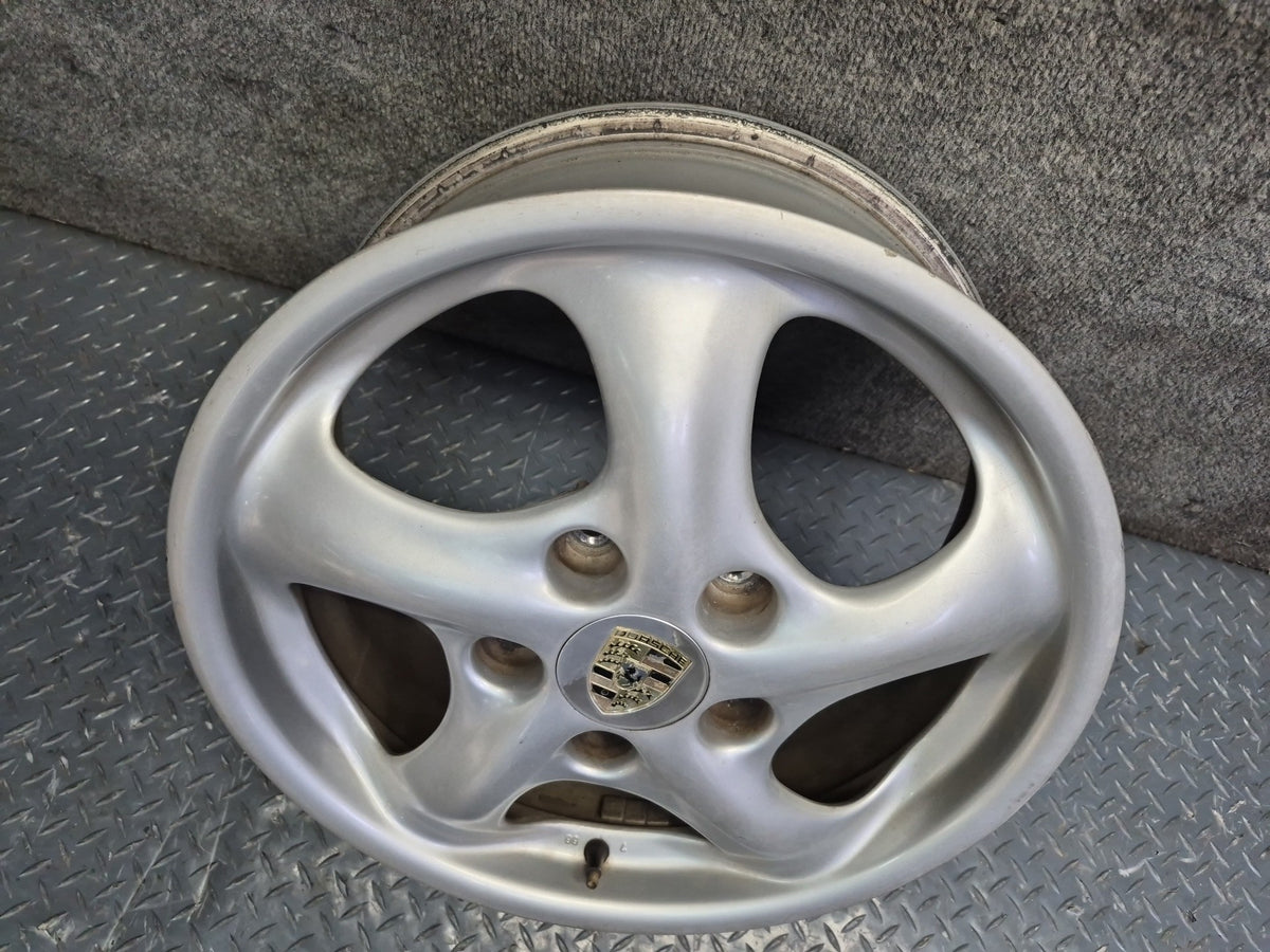 1999-2004 Porsche 911 996 Front Alloy R17" Wheel Rim 17x7 ET55 99636212400