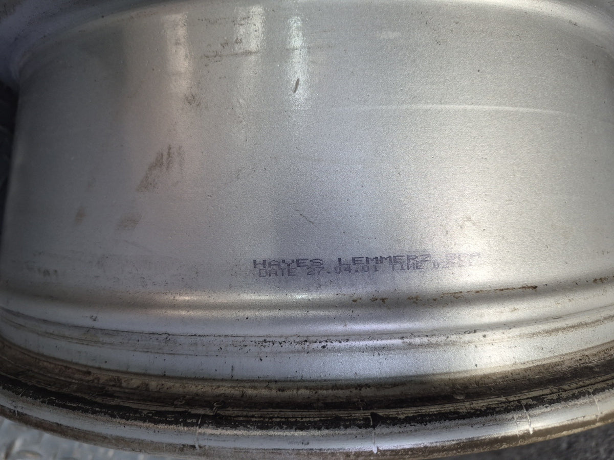 1999-2004 Porsche 911 996 Front Alloy R17" Wheel Rim 17x7 ET55 99636212400