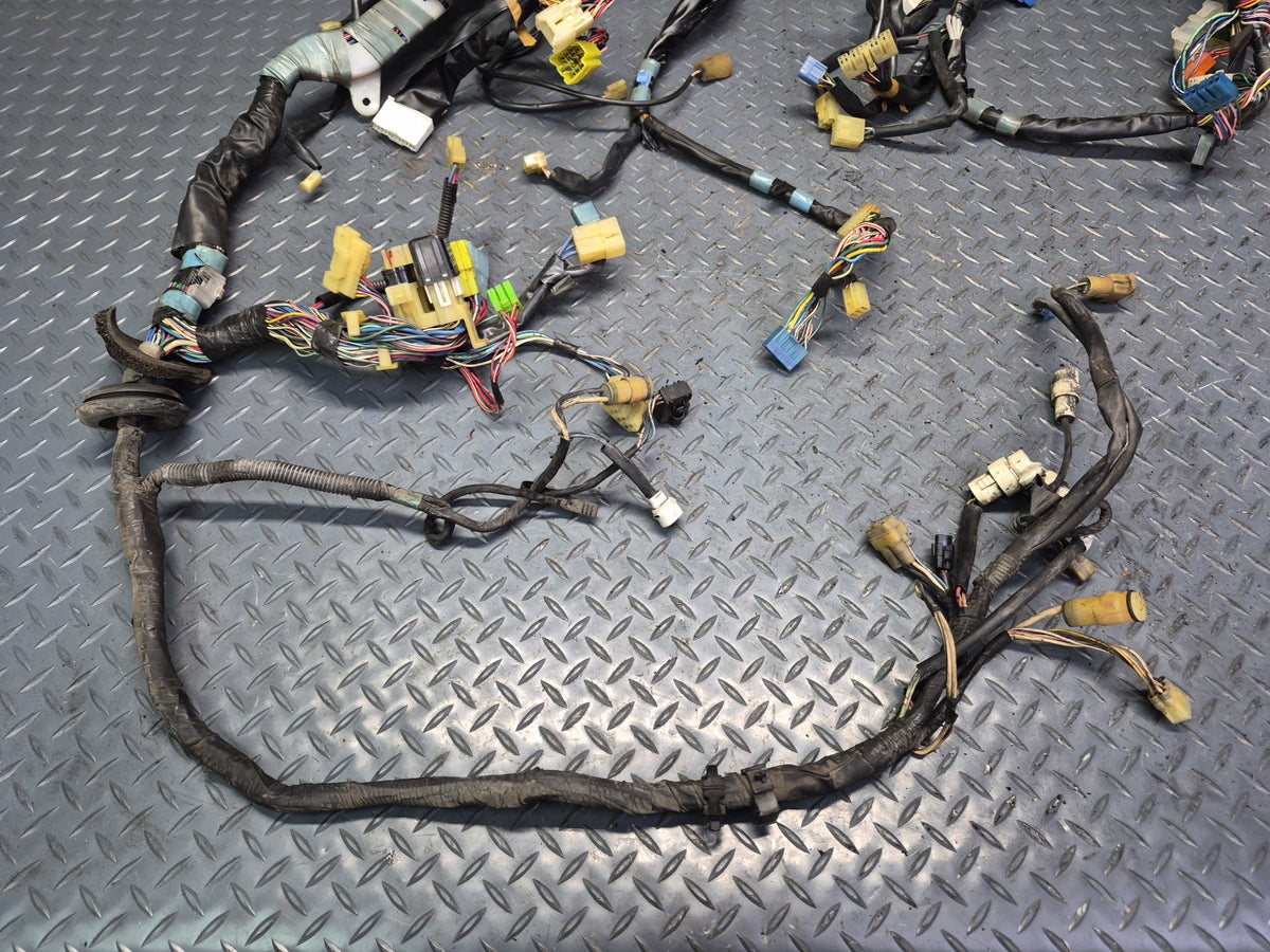 1986 Toyota Cressida MX73 Instrument Panel Under Dash Wire Wiring Harness OEM