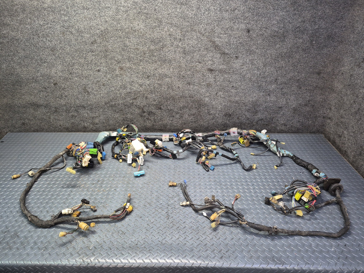 1986 Toyota Cressida MX73 Instrument Panel Under Dash Wire Wiring Harness OEM