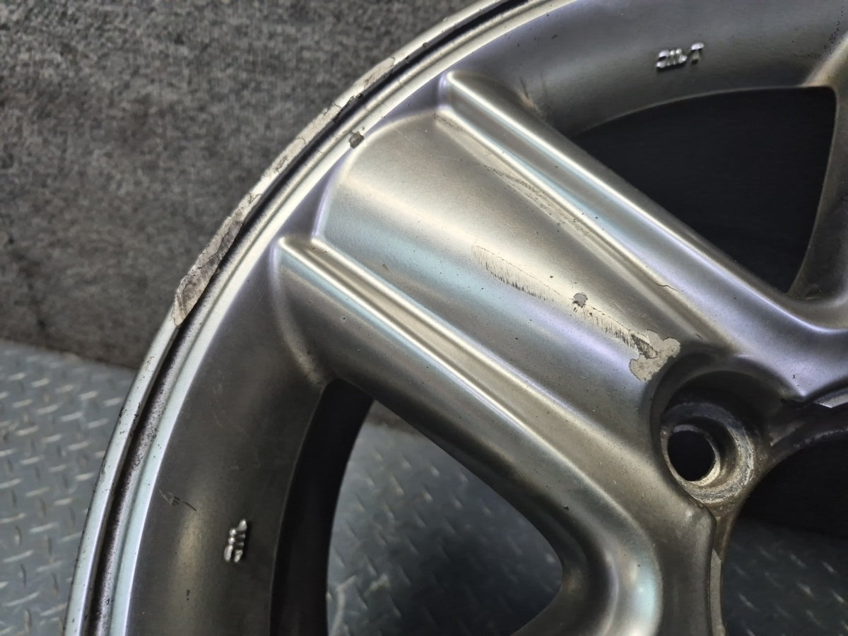 2005-2007 Lexus UZJ100L LX470 Factory 18" R18 Alloy Wheel Rim 18x8J ET60