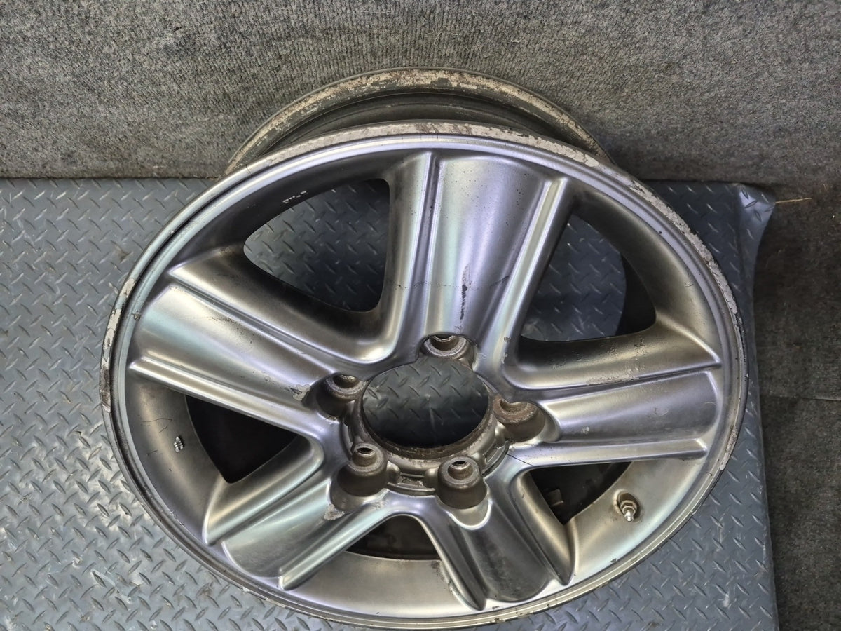 2005-2007 Lexus UZJ100L LX470 Factory 18" R18 Alloy Wheel Rim 18x8J ET60