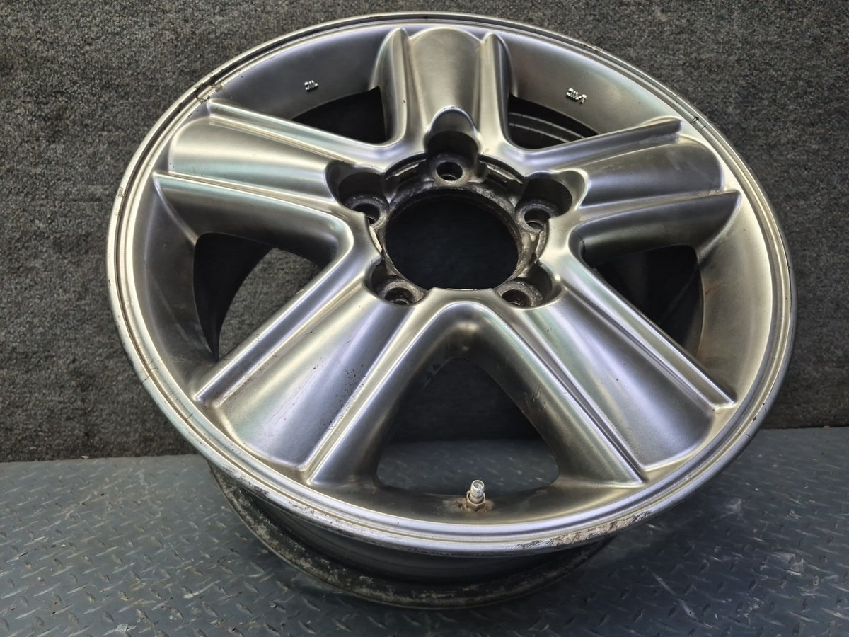 2005-2007 Lexus UZJ100L LX470 Factory 18" R18 Alloy Wheel Rim 18x8J ET60