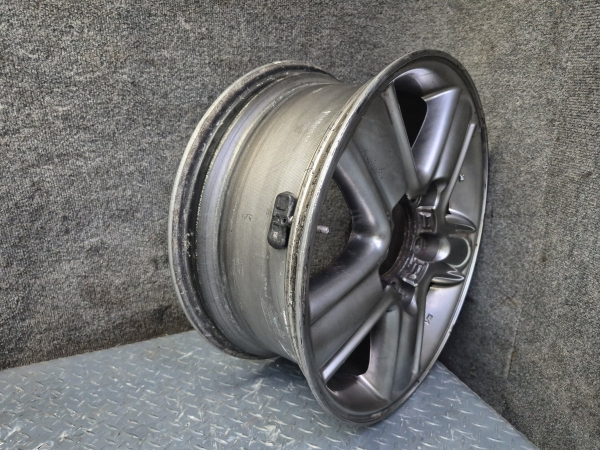 2005-2007 Lexus UZJ100L LX470 Factory 18" R18 Alloy Wheel Rim 18x8J ET60