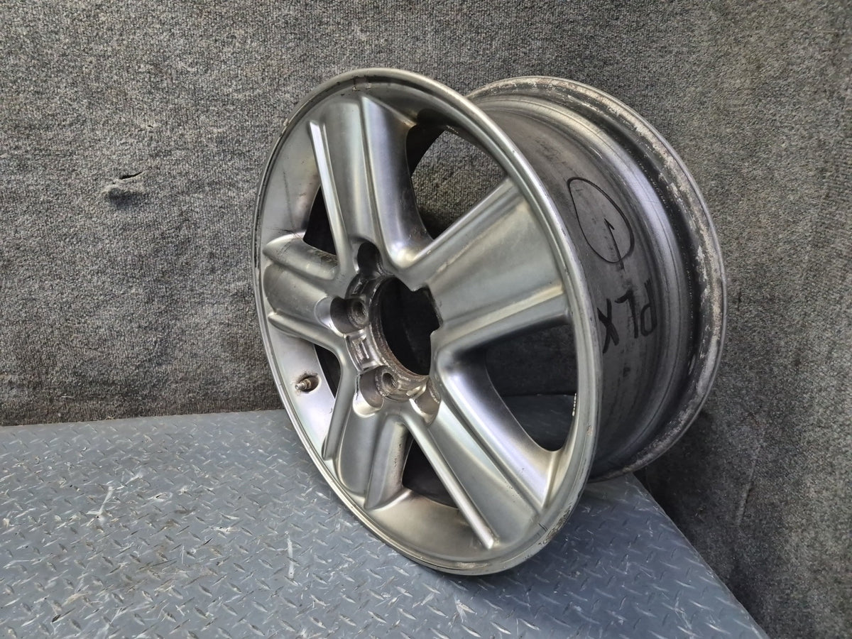 2005-2007 Lexus UZJ100L LX470 Factory 18" R18 Alloy Wheel Rim 18x8J ET60