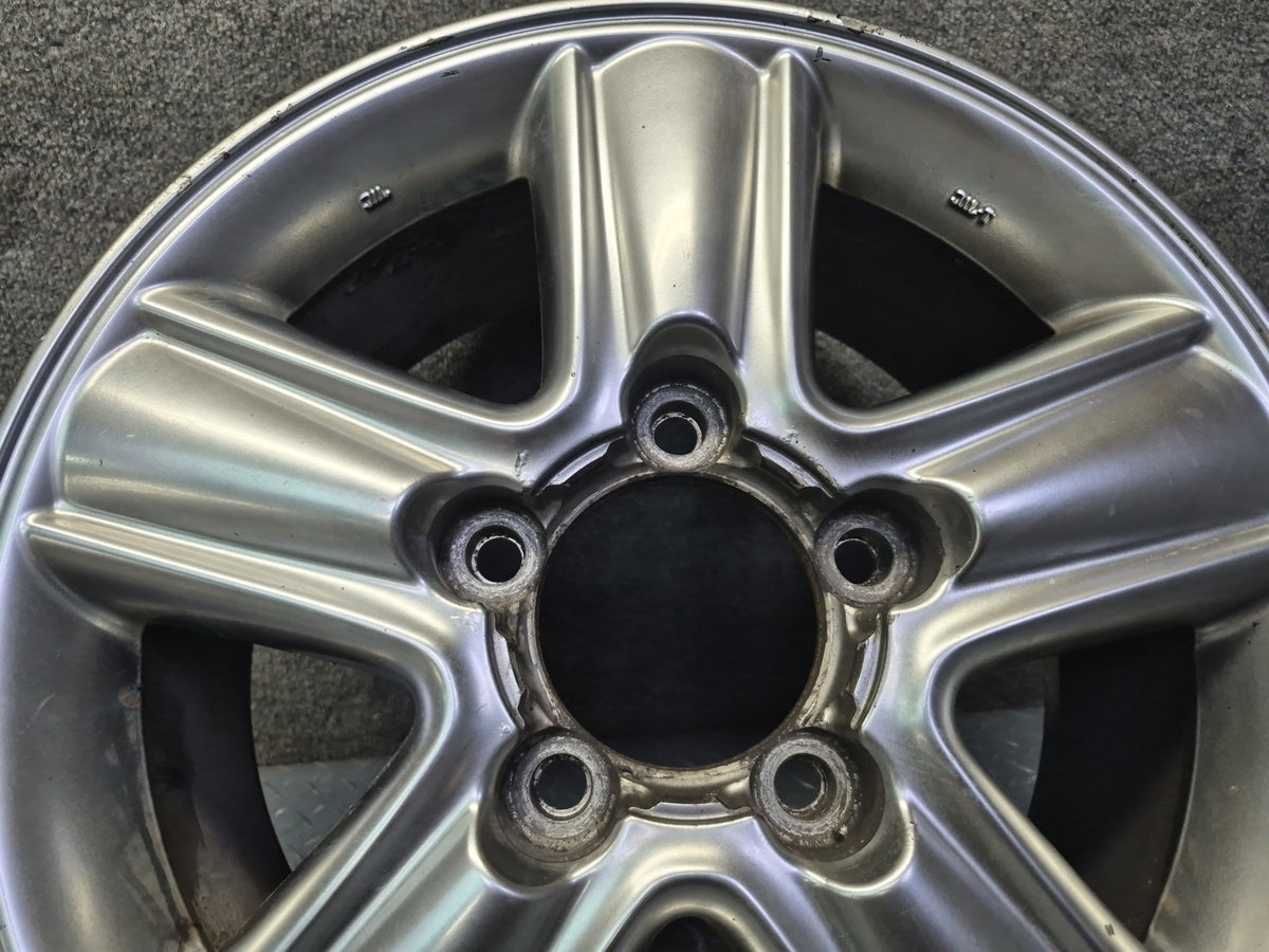 2005-2007 Lexus UZJ100L LX470 Factory 18" R18 Alloy Wheel Rim 18x8J ET60