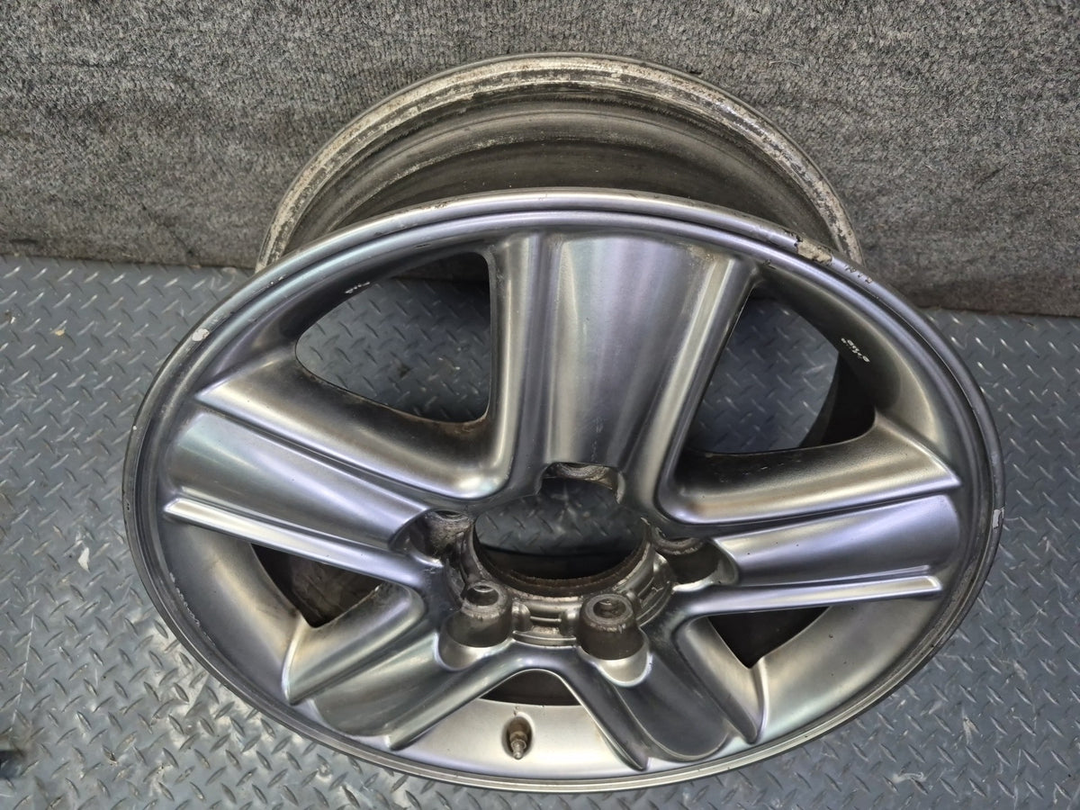 2005-2007 Lexus UZJ100L LX470 Factory 18" R18 Alloy Wheel Rim 18x8J ET60